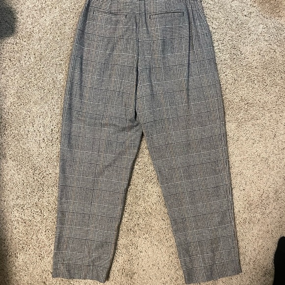 Aritzia front tie pants size 0 - Picture 5 of 5